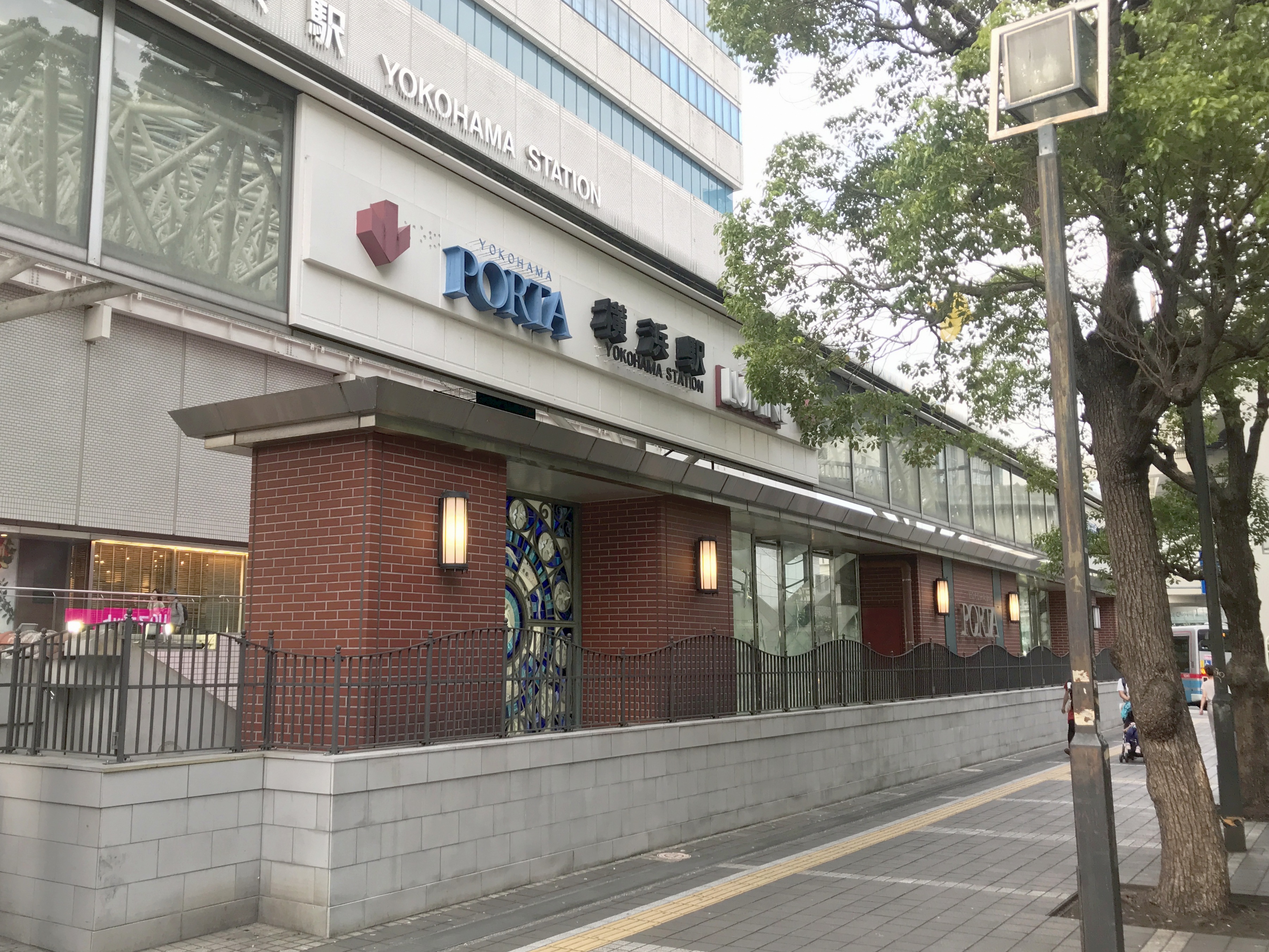 横浜ポルタ