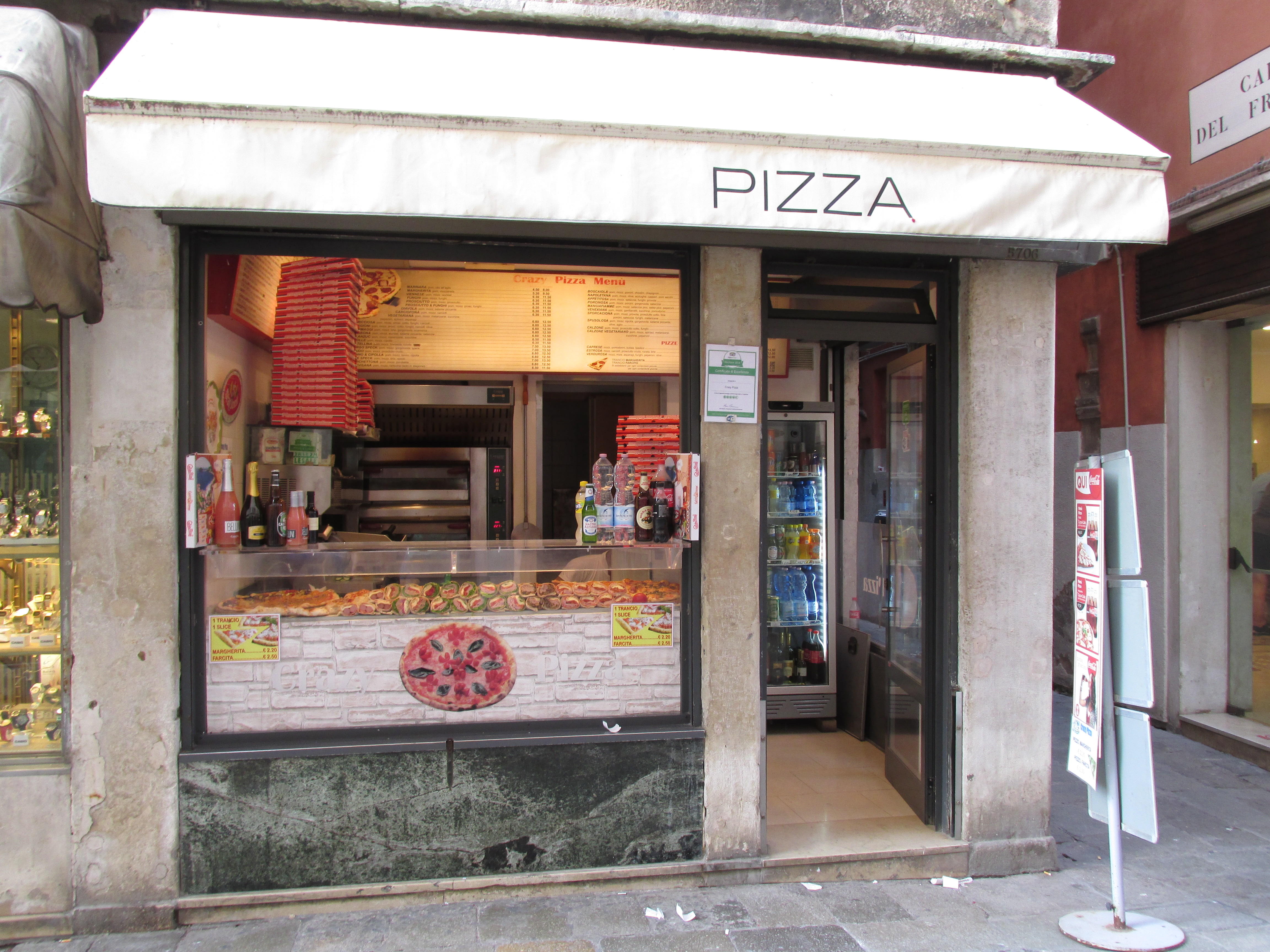 Pizzeria