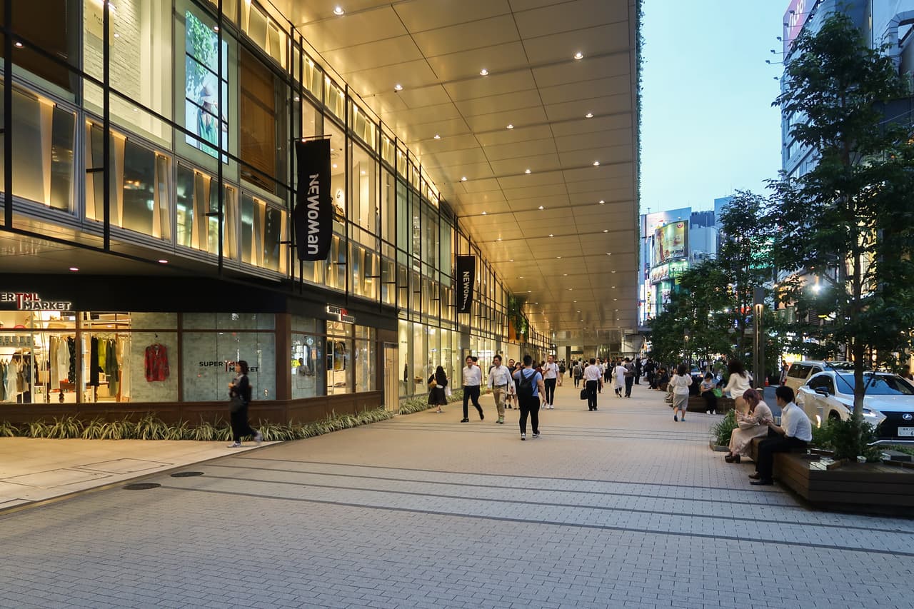NEWoMan(ニュウマン)新宿