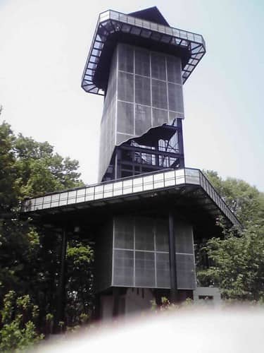 二ノ宮山展望塔