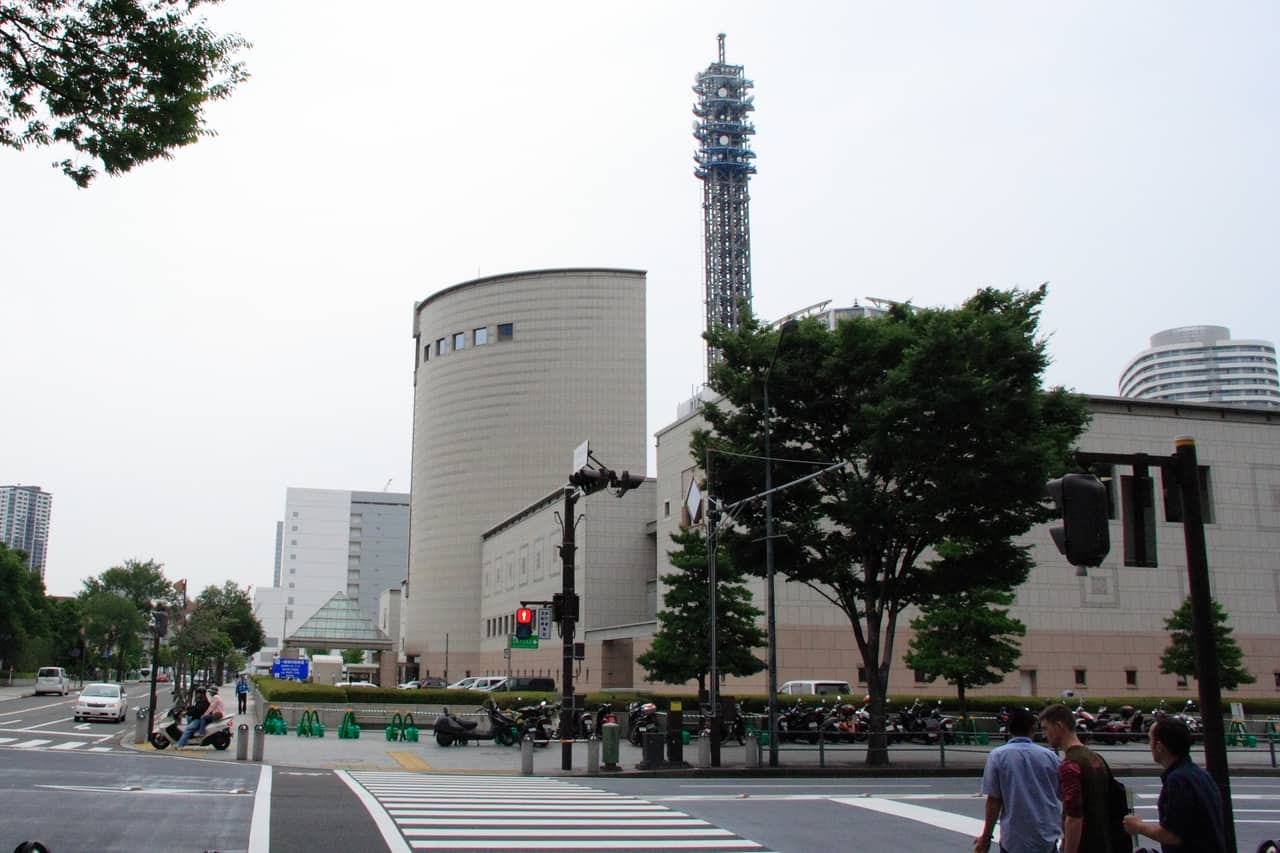 横浜美術館