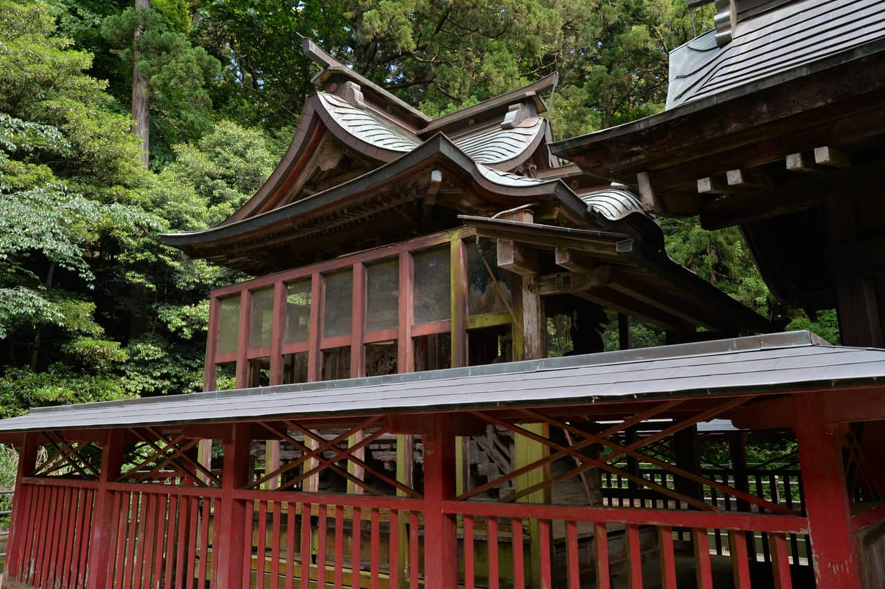 厳島神社(子生弁財天)