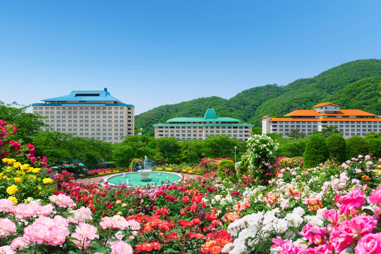 花巻温泉バラ園
